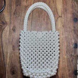Top Handle White Faux Pearl Beaded Handbag Purse Pearl Closure Bucket Bag
